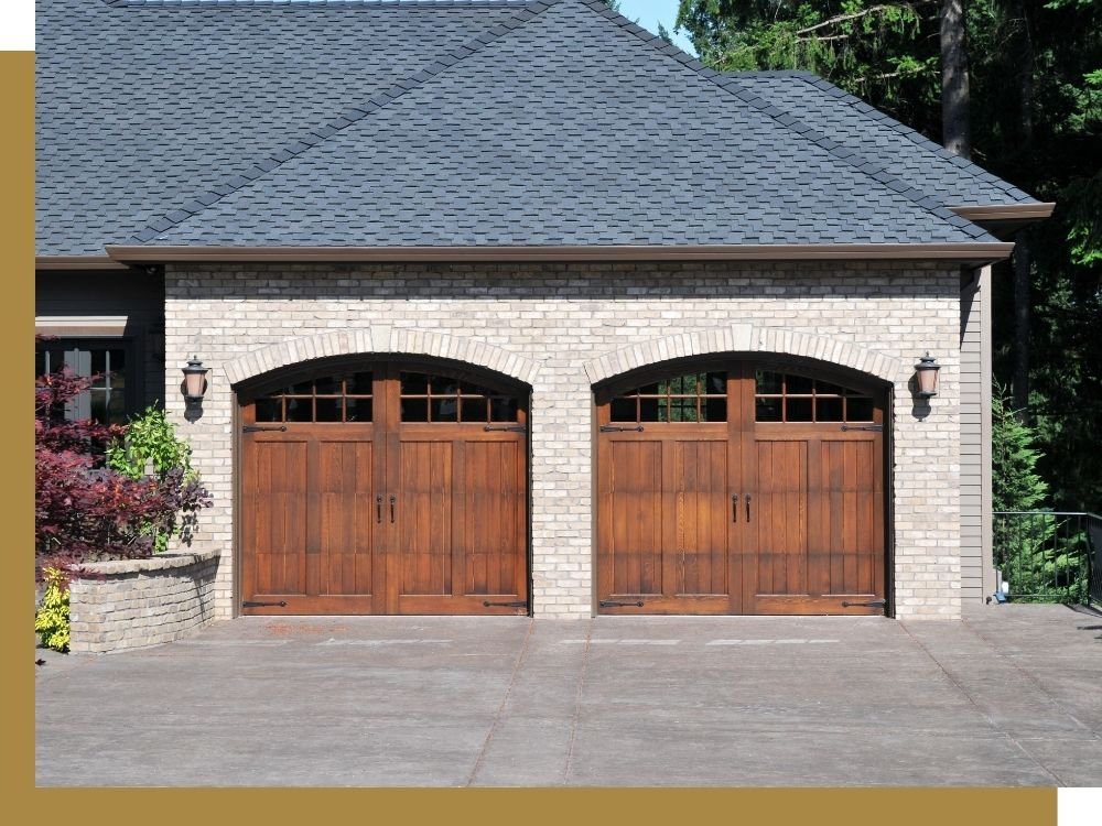 img of a garage door