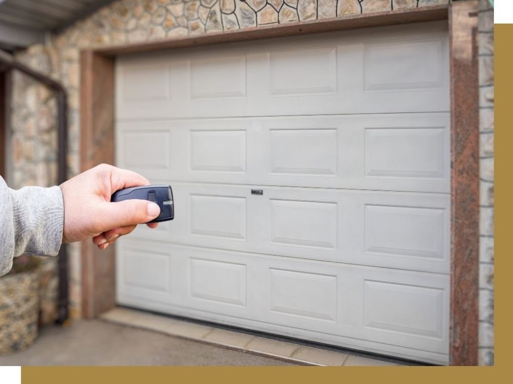 img of a garage door